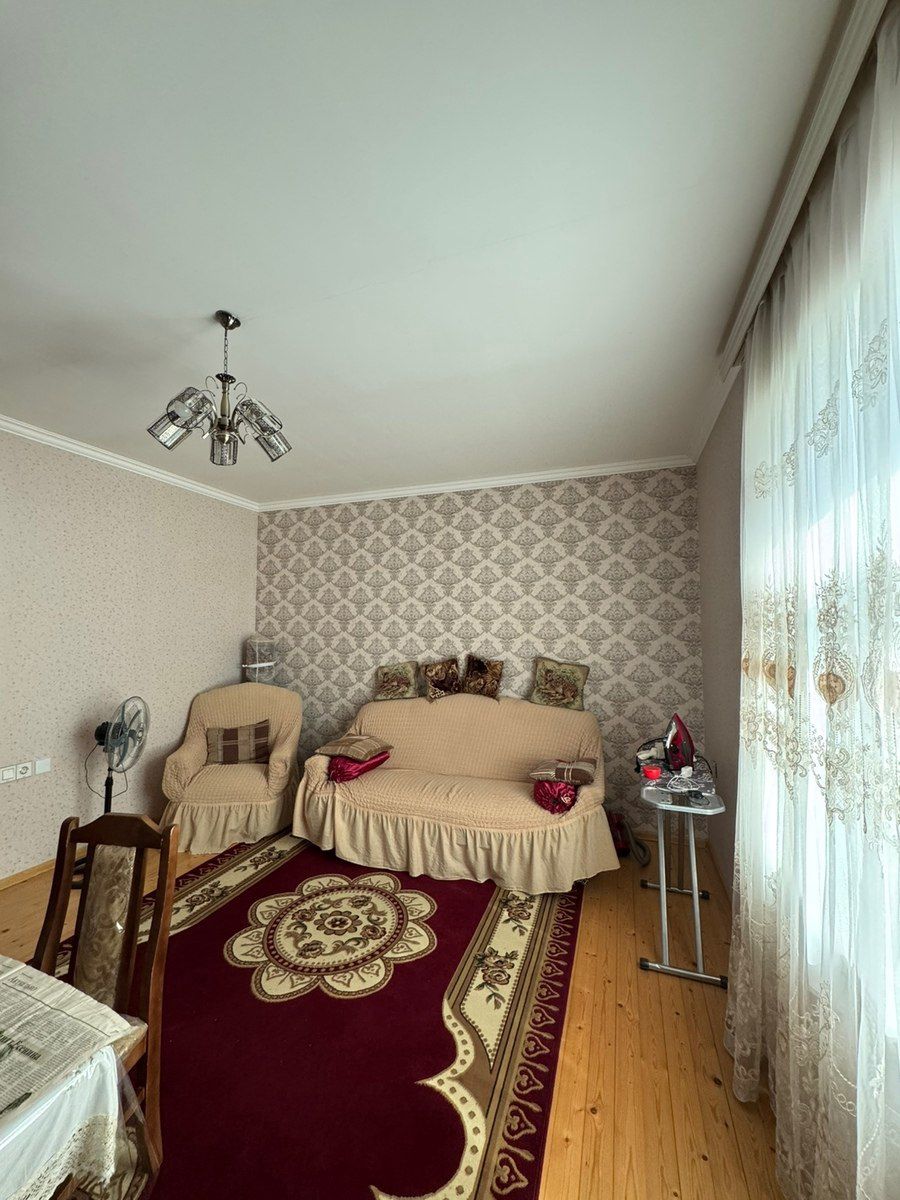 Həyət evi, Sevinc qəs — Ev, villa, Gəncə (7)