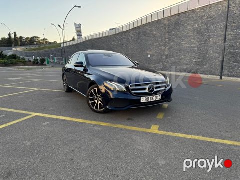 Mercedes E 220 d, 2.1 L, 2016 il, 165 000 km