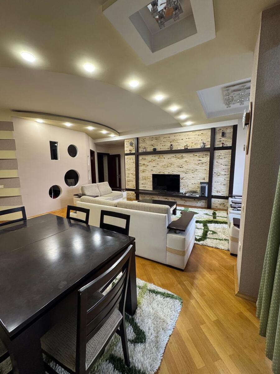 İcarəyə verilir 3 otaqlı yeni tikili 150 m² — Mənzil, Bakı (5)