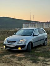 KIA Pride, 2009 il — Avtomobil