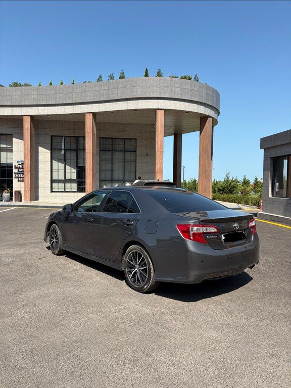 Toyota Camry, 2.5 L, 2013 il, 270 000 km — Avtomobillər, Sumqayıt (5)