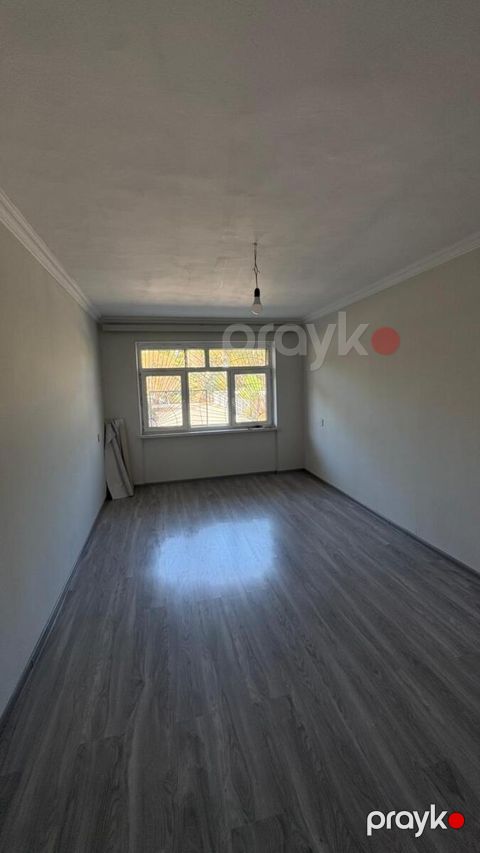 1-otaqlı mənzil, 4-cü mkr., 32 m²