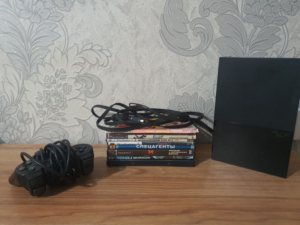 Playstation 2 slim. problemsiz işləyir — Oyun konsolları, Bakı (2)