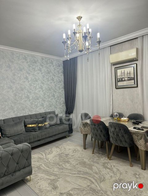 Satılır 2 otaqlı köhnə tikili 65 m²