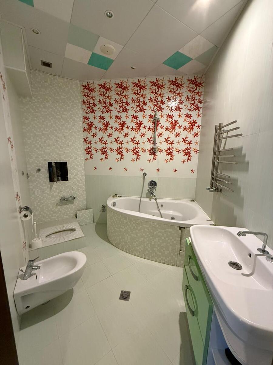 Satılır 4 otaqlı yeni tikili 180 m² — Mənzil, Bakı (6)