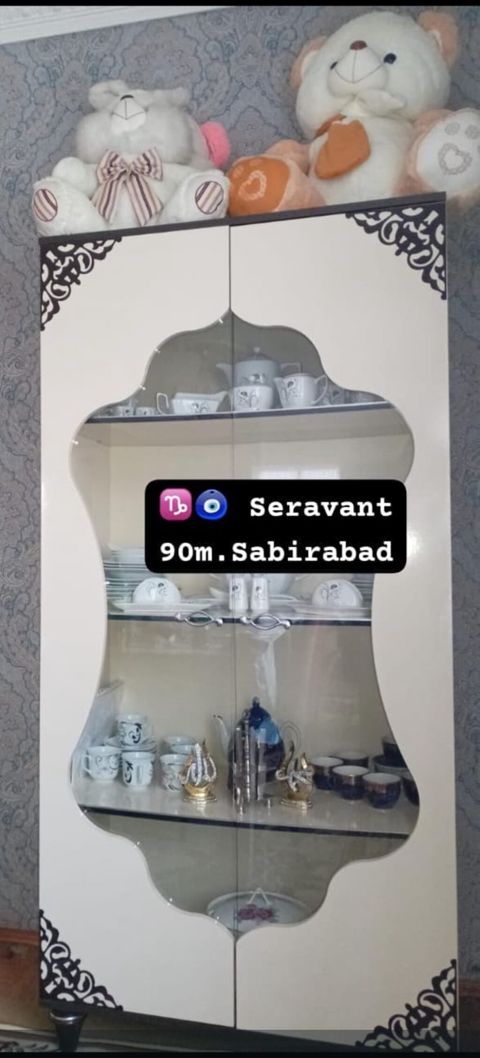 Serjant (vitrin) – Sabirabad - Klassik dizaynlı, krem rəngli korpus — Şirvan