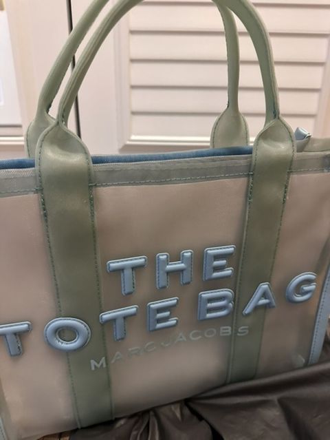 Marc Jacobs “The Tote Bag” çantası - Model: The Tote Bag (ön və arxa — Xırdalan
