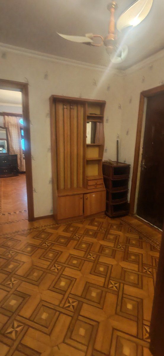 Satılır 3 otaqlı köhnə tikili 70 m² — Mənzil, Bakı (7)