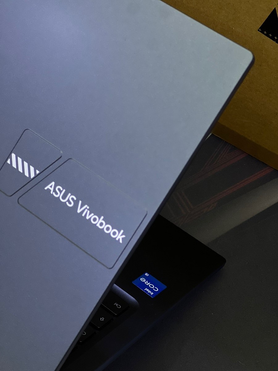 Asus Vivobook X1504ZA — Noutbuklar, Bakı (4)