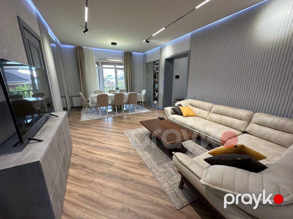 Satılır 4 otaqlı həyət evi/bağ evi 240 m² — Ev, villa, Bakı (4)