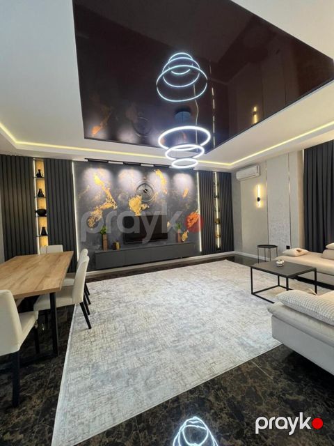 Satılır 3 otaqlı yeni tikili 475 m²