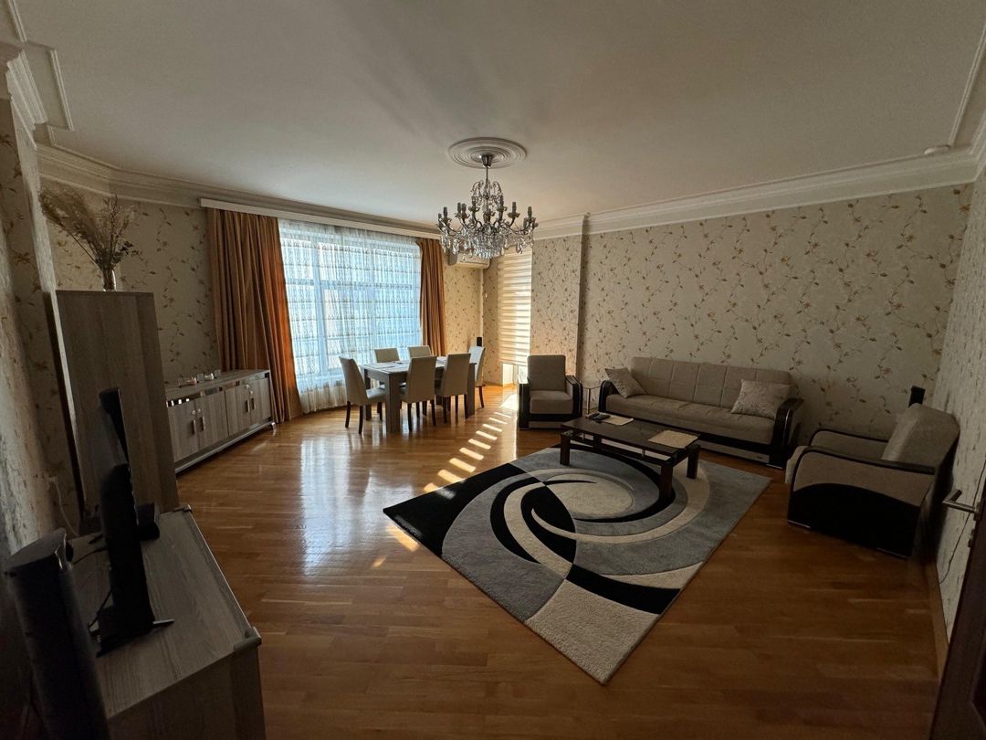 İcarəyə verilir 3 otaqlı yeni tikili 135 m² — Mənzil, Bakı (2)