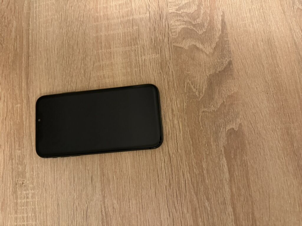 IPhone 11, Qara, Simsiz şarj — Apple iPhone, Bakı (2)