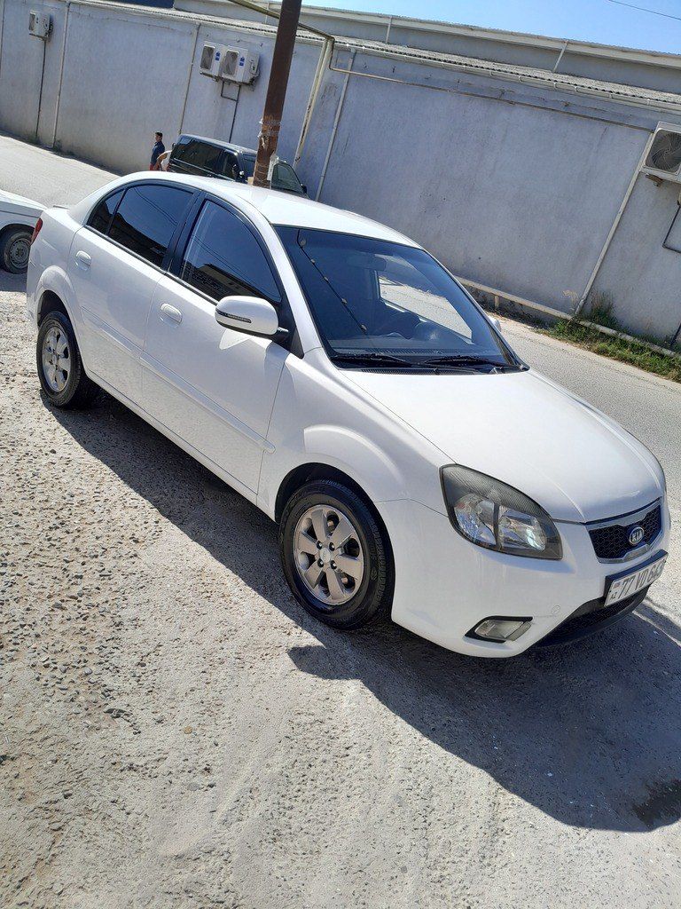 Kia Rio, 1.5 L, 2010 il, 332 750 km — Avtomobillər, Bakı (3)