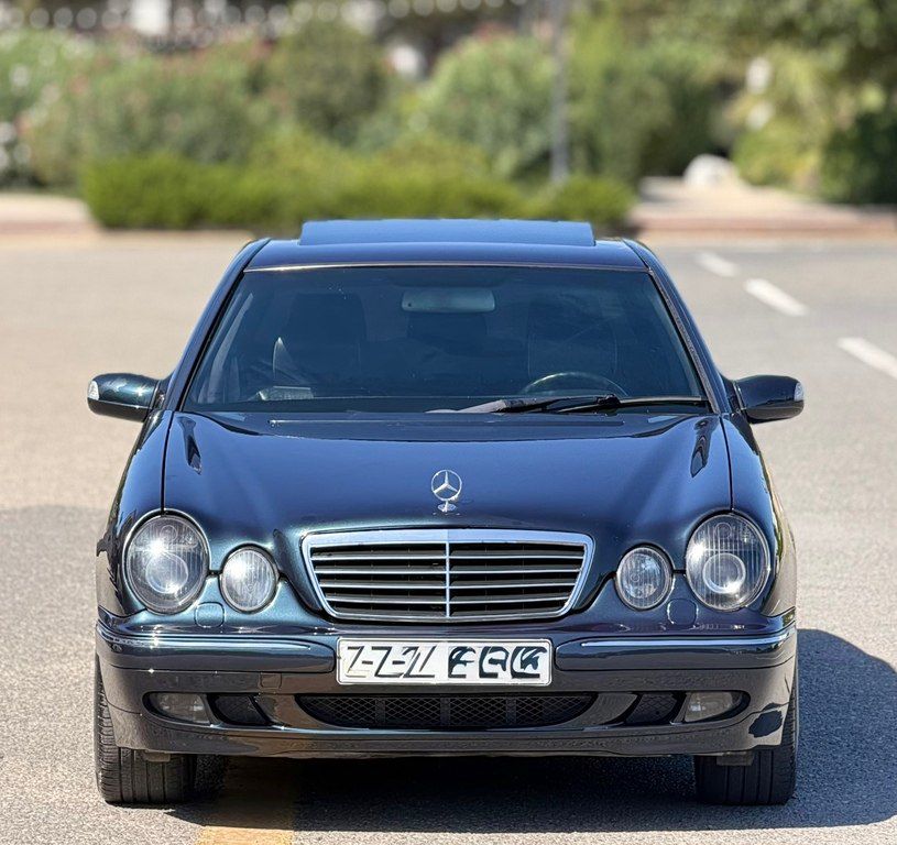 Mercedes E 320, 3.2 L, 2002 il, 278 000 km — Avtomobillər, Bakı (7)