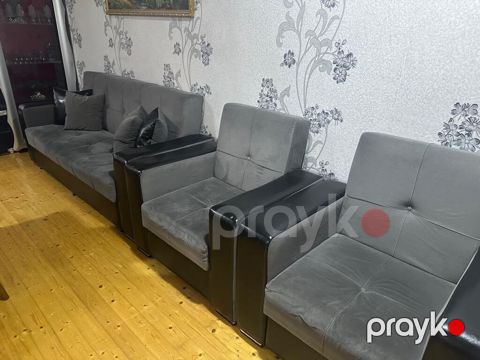 Kreslo divan dəsti satılır bazalidir açilandi qiymət 220azn ünvan — Bakı