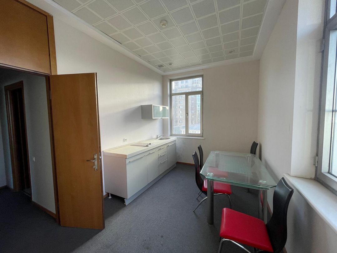 İcarəyə verilir 2 otaqlı ofis 127 m² — Ofis, Bakı (11)