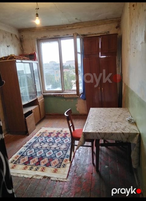 1 otaqlı mənzil – təməl yaşayış üçün lazım olan mebellərlə