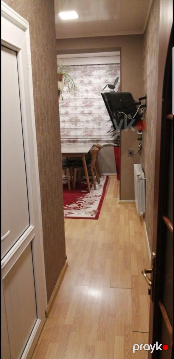 Satılır 4 otaqlı köhnə tikili 110 m² — Mənzil, Bakı (7)