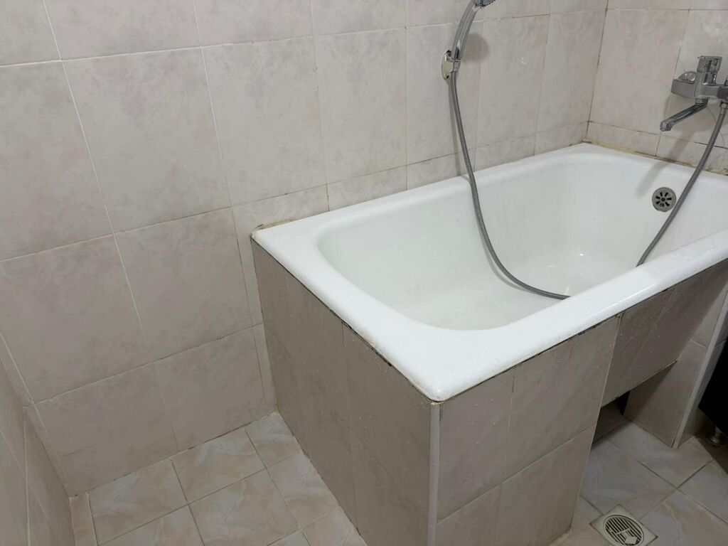 Vanna cuqun yaxsi veziyyetde qiymeti 180 azn — Vannalar və jakuzi, Bakı (2)