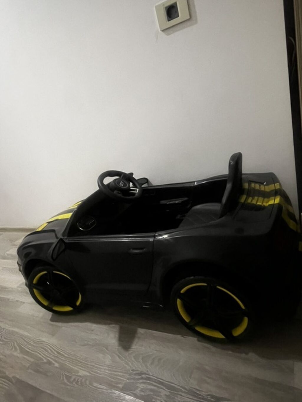 Uşaq üçün elektrikli miniatür “GT” sedan tipli maşın - Rəng: qara — Uşaq avtomobilləri, Bakı (4)