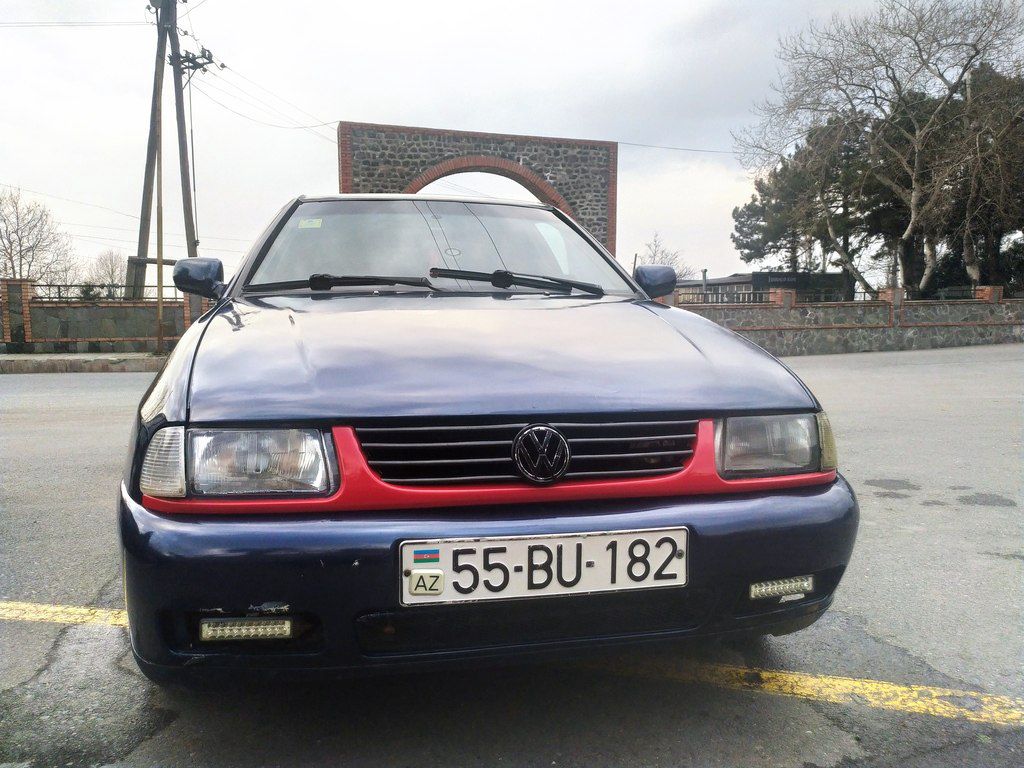 Volkswagen Polo, 1.6 L, 1997 il, 200 000 km — Avtomobillər, Qax