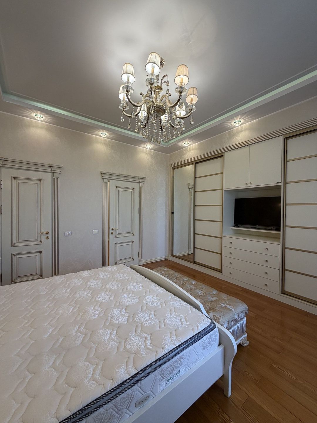 Satılır 6 otaqlı yeni tikili 233 m² — Mənzil, Bakı (11)