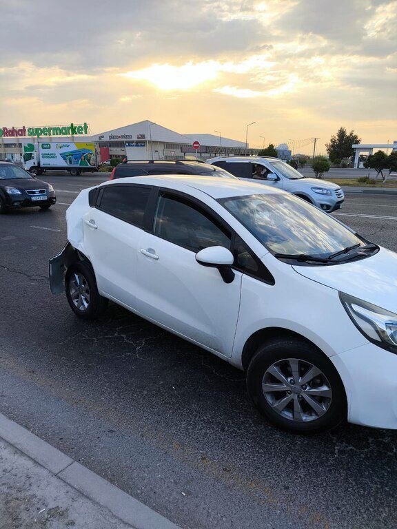 Kia Rio, 1.4 L, 2013 il, 200 000 km — Avtomobillər, Bakı (4)