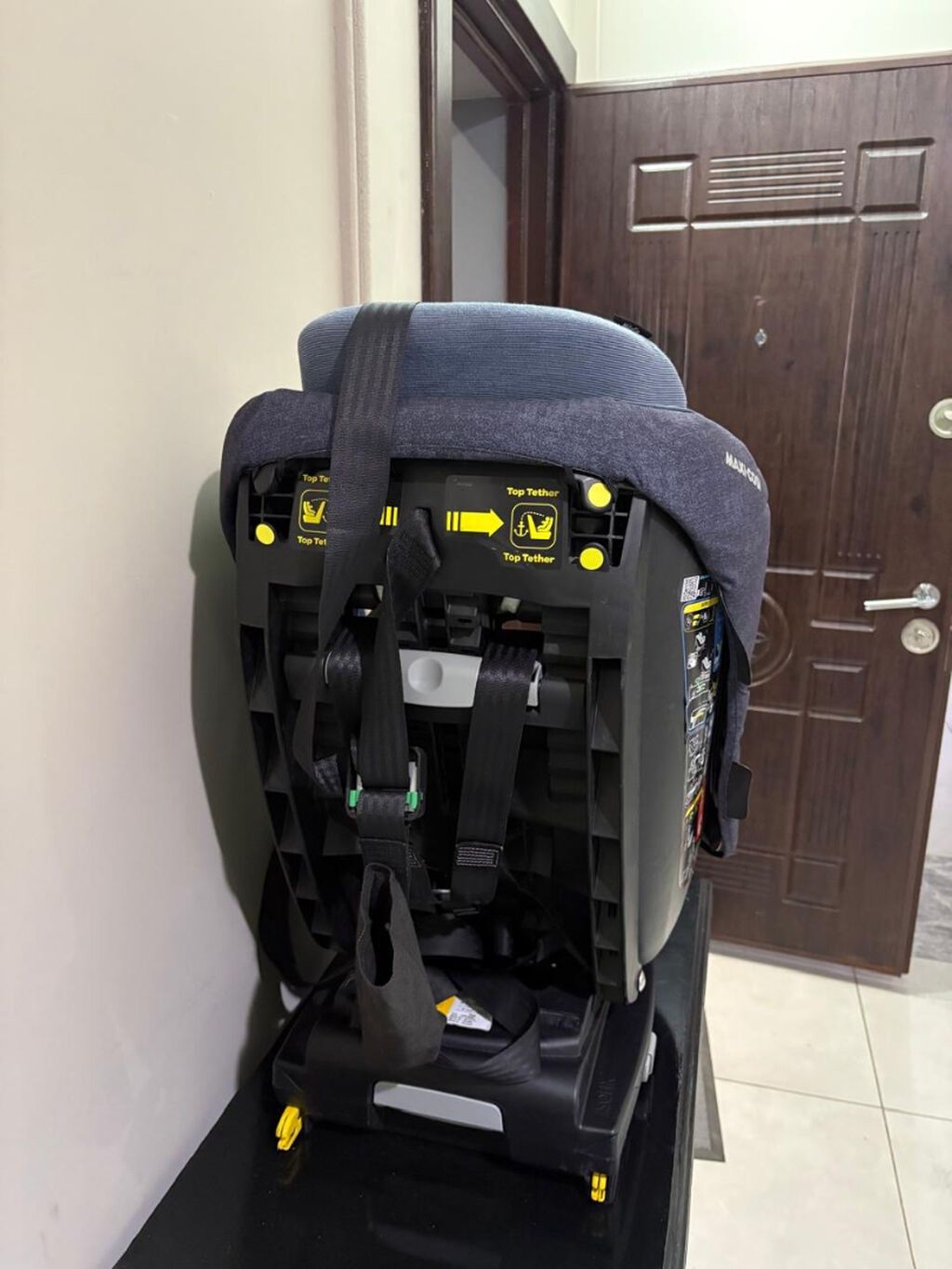 Продам автокресло maxi-cosi в хорошем состоянии Maxi-Cosi AxissFix — Avtokresloları, Bakı (2)