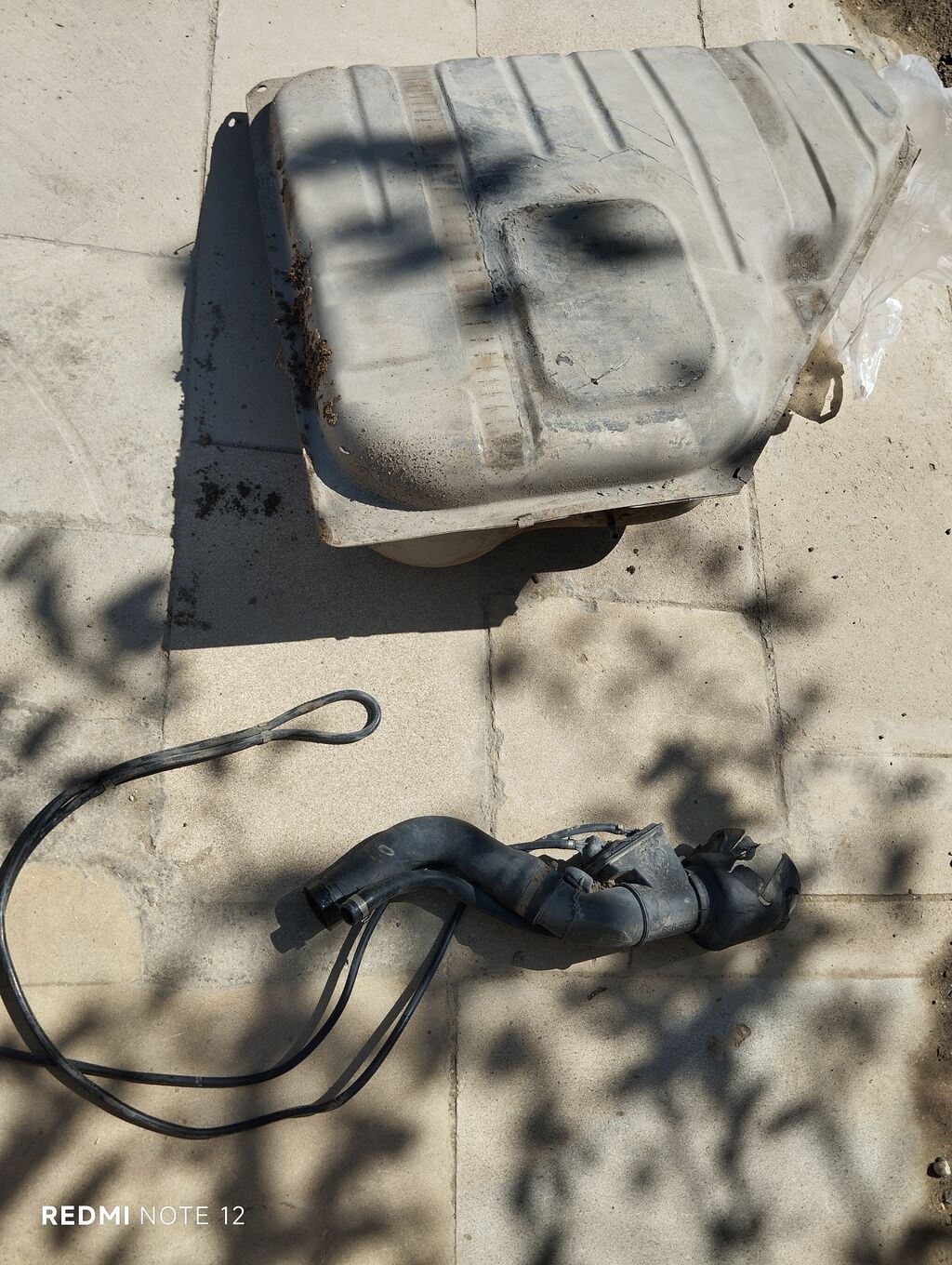 Avtomobil üçün yanacaq çəni komplekti - Material: metal - Komplektə — Yanacaq sistemi, Digah (2)