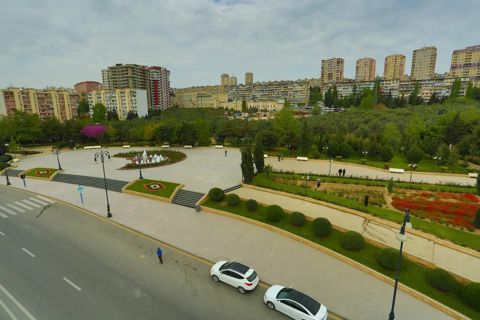 Satılır 3 otaqlı köhnə tikili 85 m² — Bakı