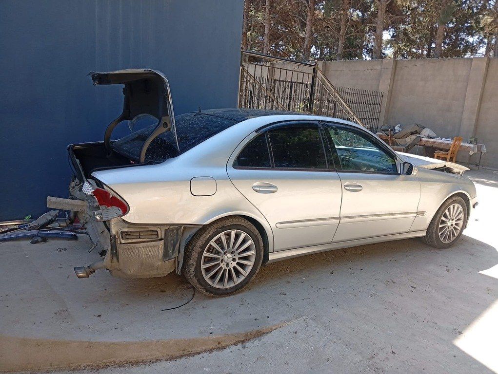 Mercedes E 270, 2.7 L, 2002 il, 330 000 km — Avtomobillər, Bakı (3)