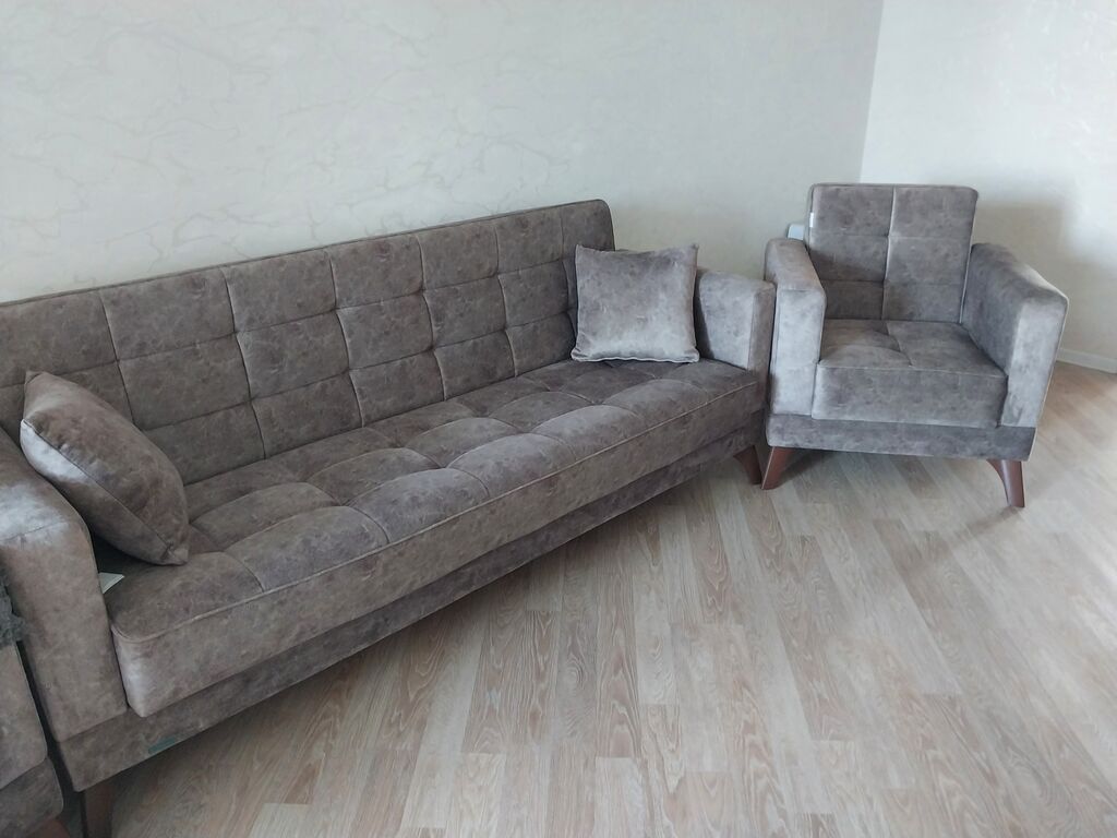 İşlənmiş, Divan-kravat, Divan, Açılan — Yumşaq mobilya dəstləri, Bakı