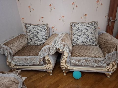İşlənmiş, Klassik divan, Divan, Bazasız, Açılmayan — Bakı