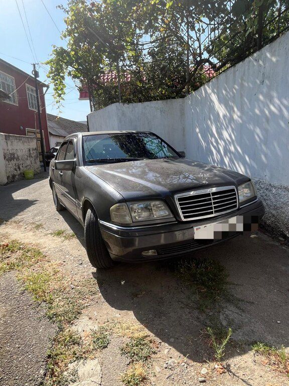Mercedes C 200, 2.0 L, 1995 il, 700 000 km — Avtomobillər, Bakı