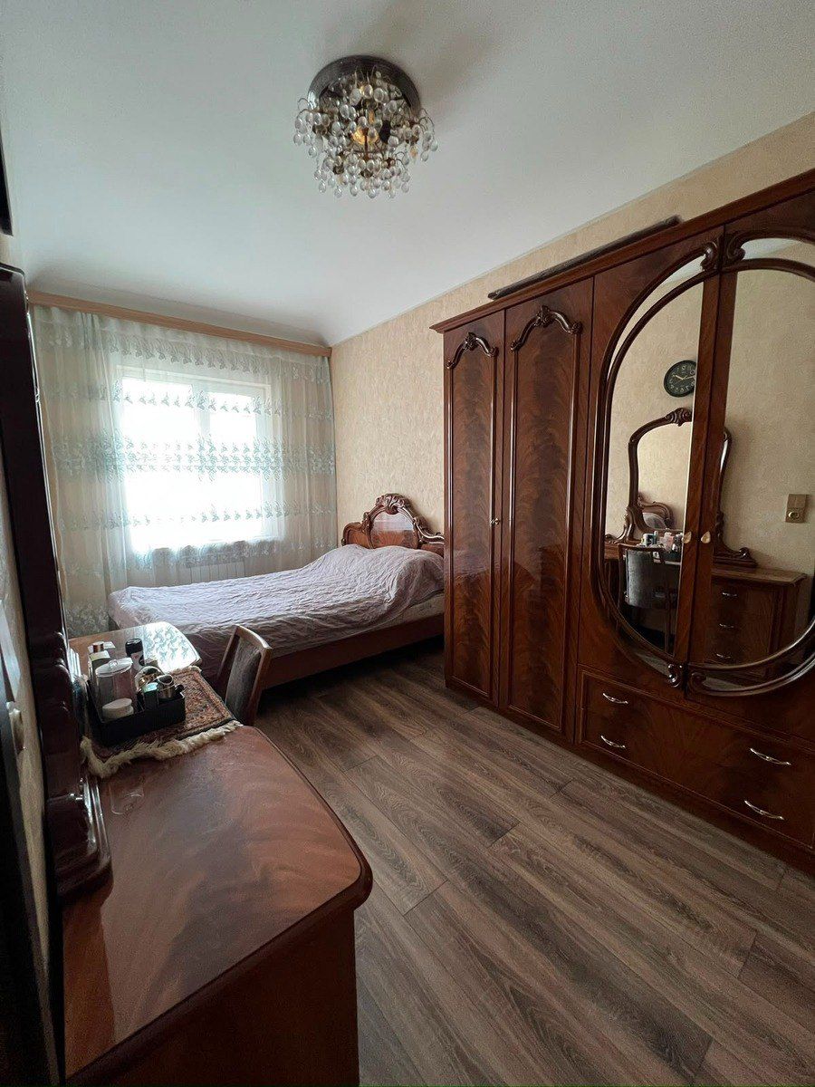 Satılır 4 otaqlı köhnə tikili 90 m² — Mənzil, Bakı (9)
