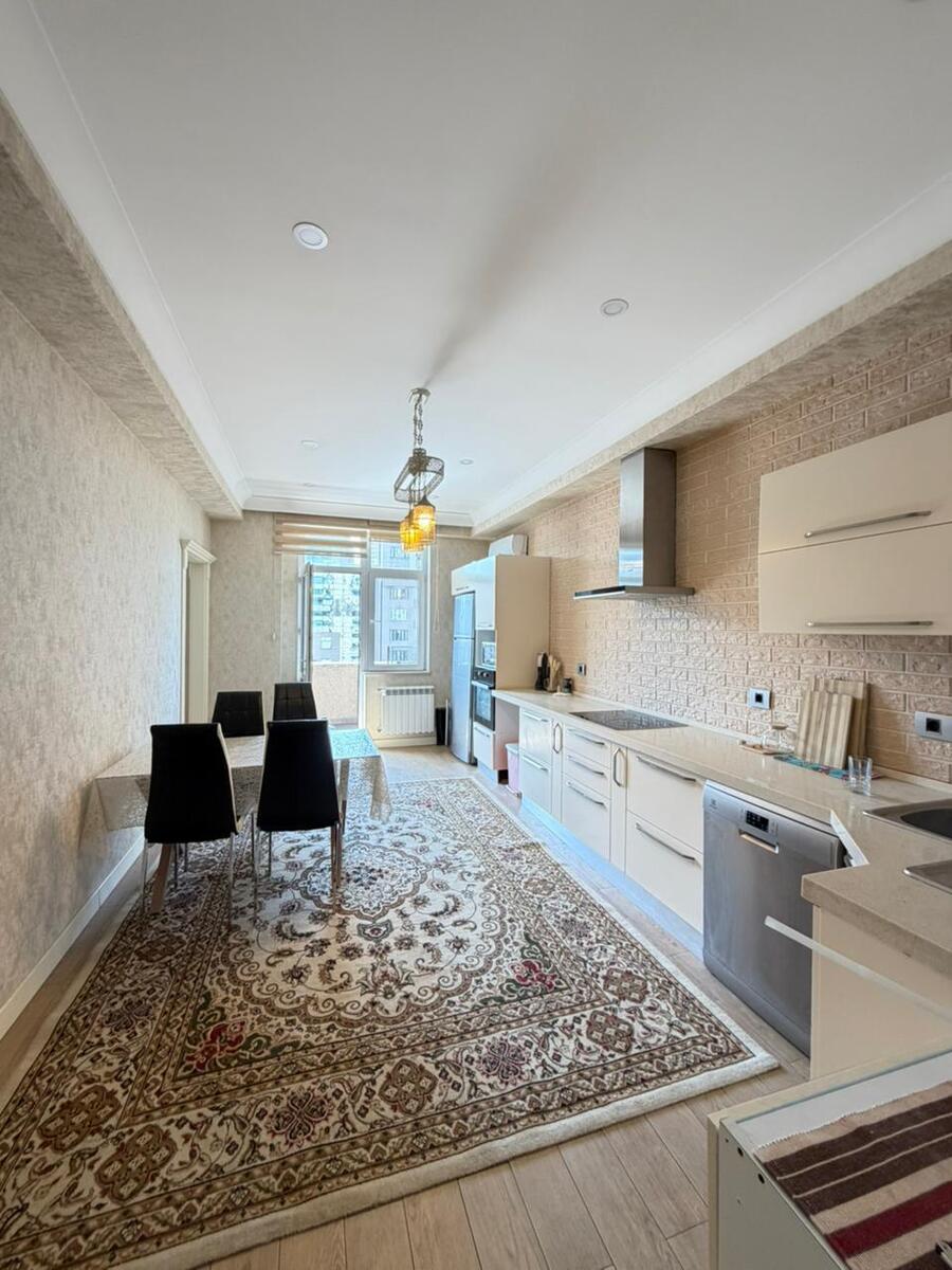 Satılır 3 otaqlı yeni tikili 177 m² — Mənzil, Bakı (8)