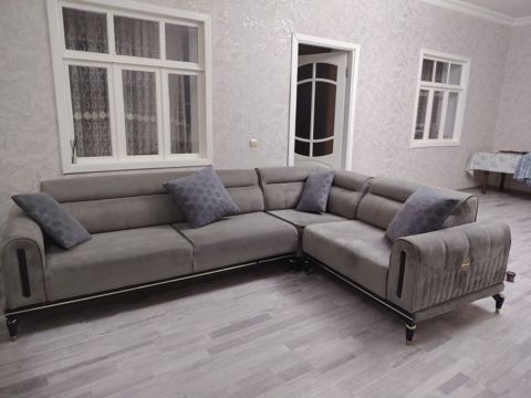 *ZB *Divan Satilir 580 AZN* 2 min azn alinibdi hec bir problemi — Bakı