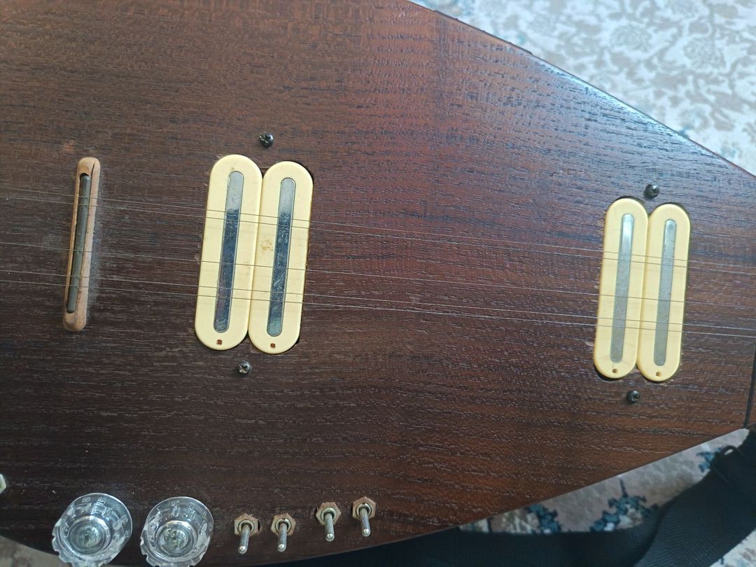 Saz — Musiqiə alətləri, Sumqayıt (3)