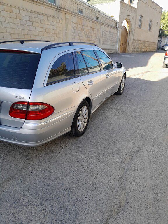 Mercedes E 220, 2.2 L, 2006 il, 285 000 km — Avtomobillər, Bakı (4)