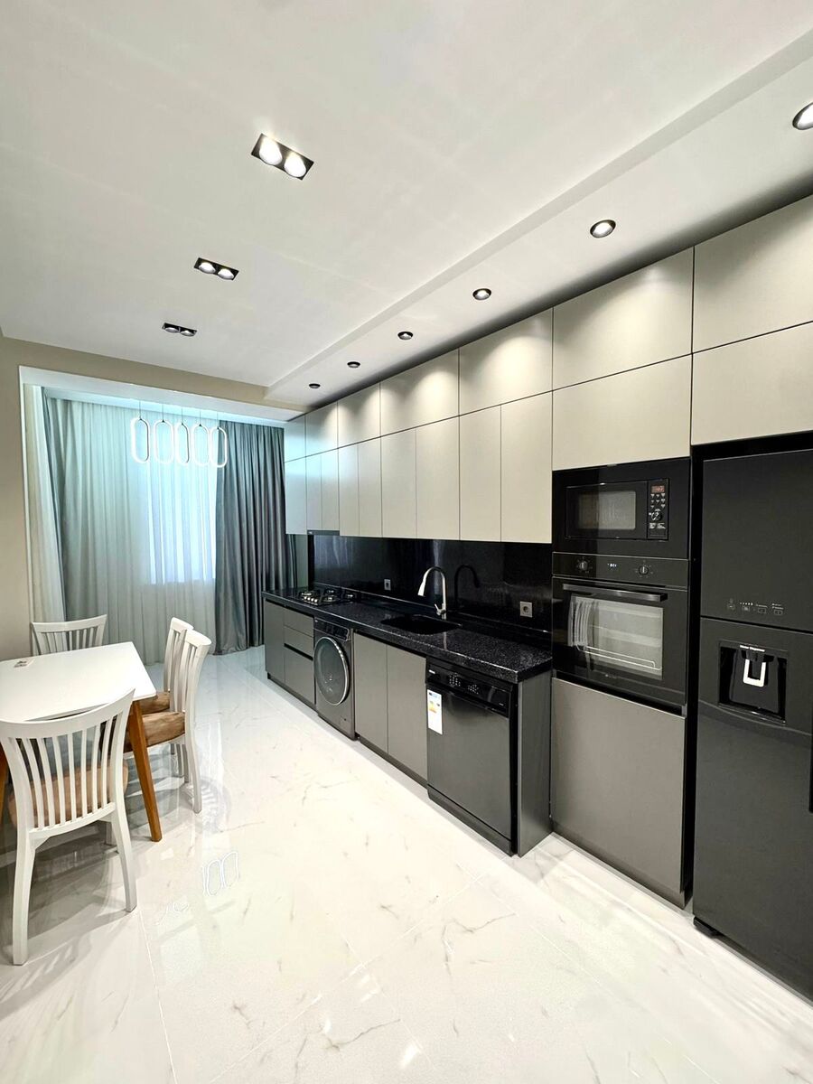 Satılır 4 otaqlı yeni tikili 175 m² — Mənzil, Bakı (4)