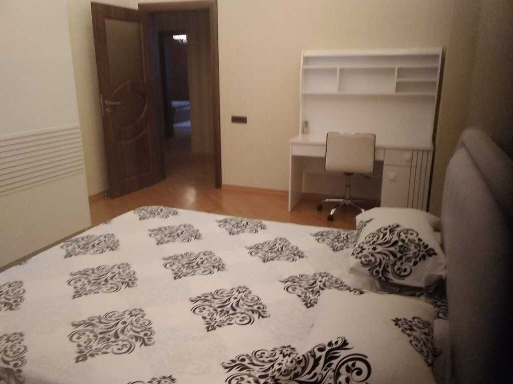 3-otaqlı yeni tikili kirayə verilir, 28 May m., 130 m² — Mənzil, Bakı (7)