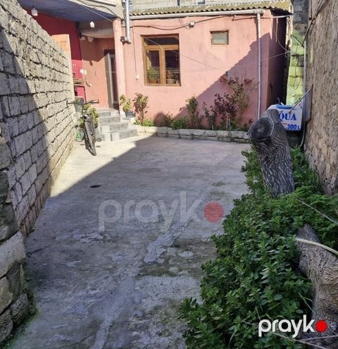 Həyət evi, Əhmədli qəs