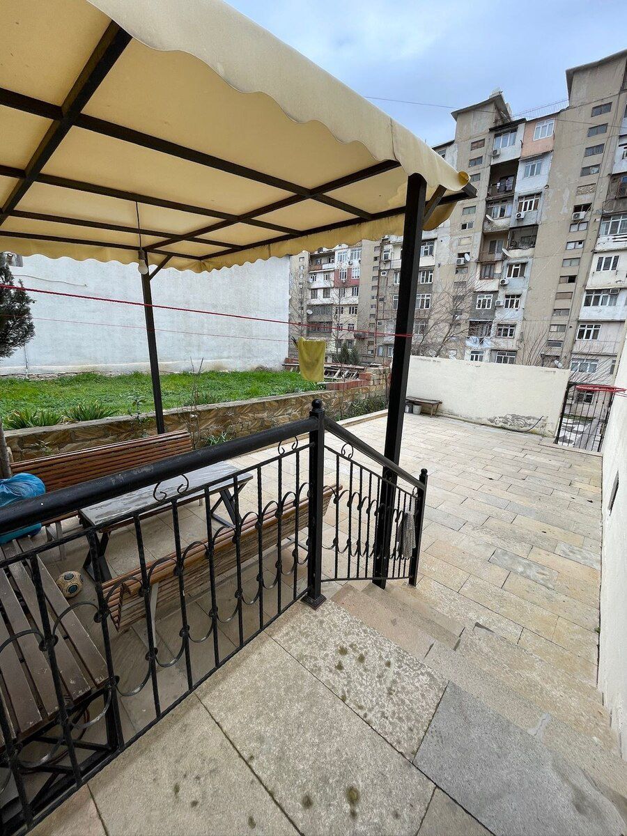 Həyət evi kirayə verilir, Yeni Yasamal qəs — Ev, villa, Bakı (3)