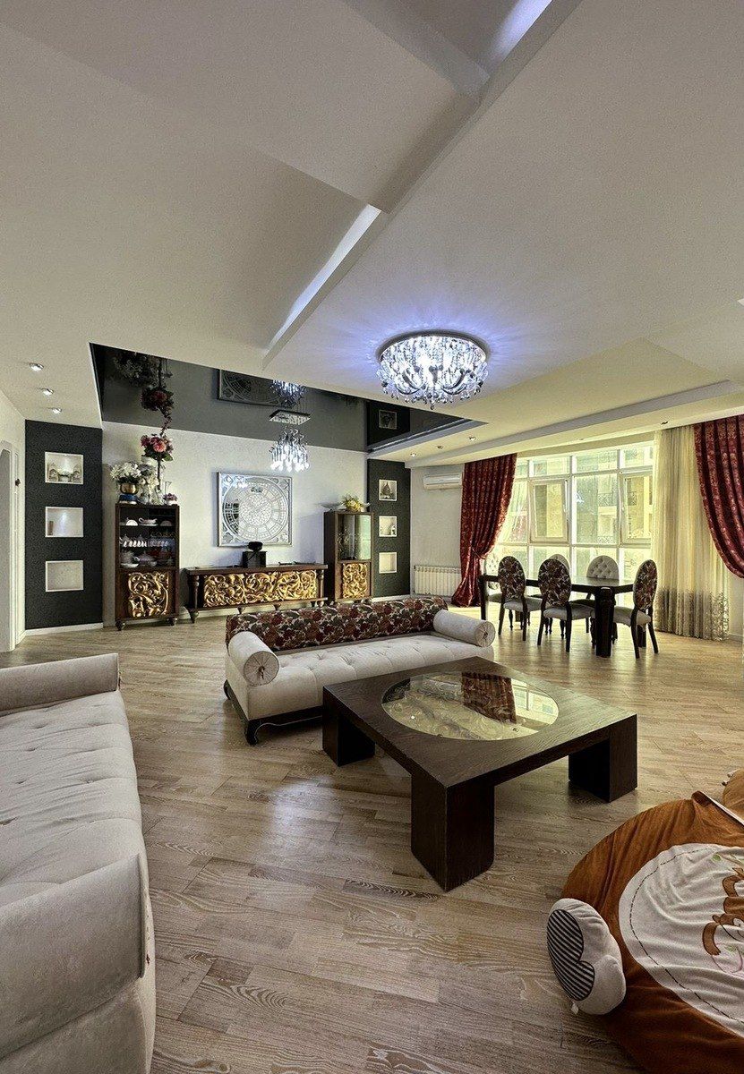 İcarəyə verilir 4 otaqlı yeni tikili 247 m² — Mənzil, Bakı (3)