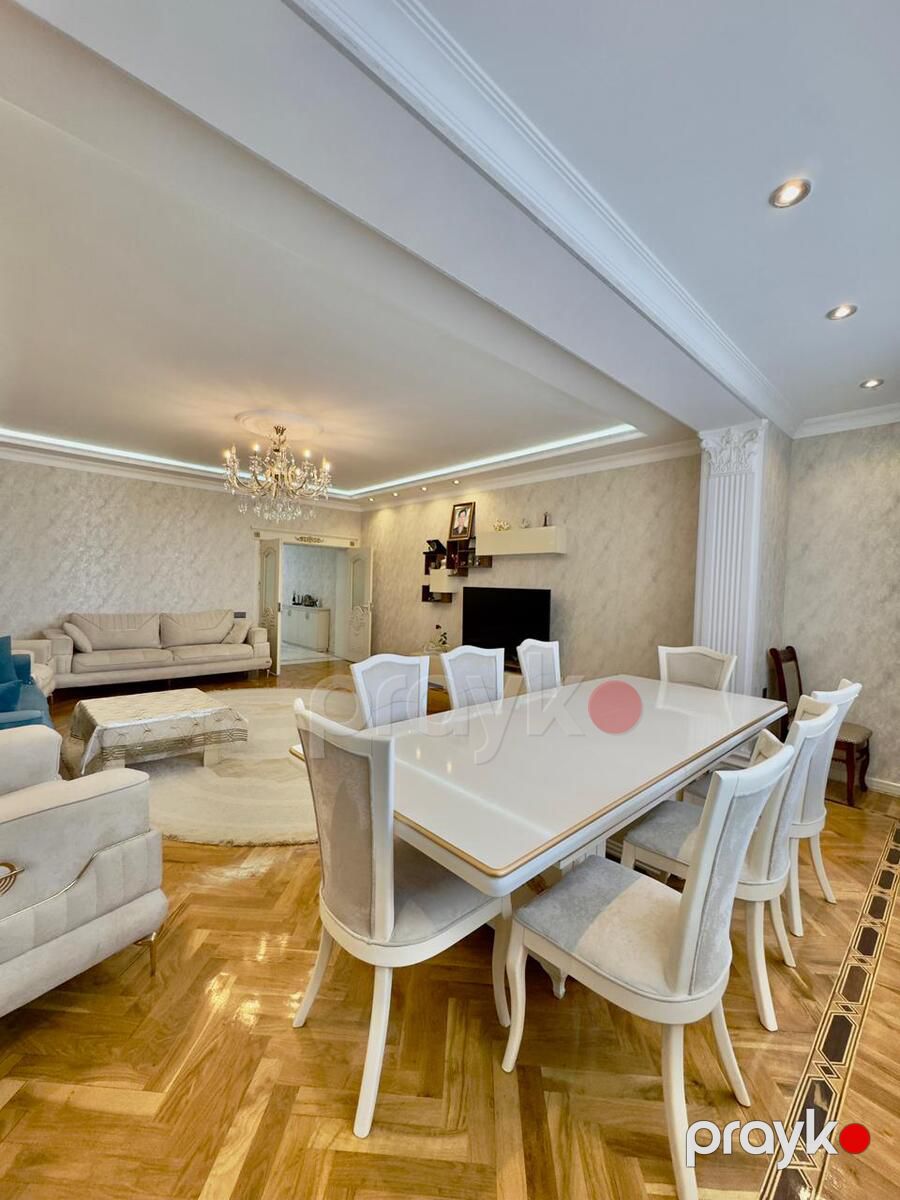 Satılır 3 otaqlı yeni tikili 180 m² — Mənzil, Bakı (8)