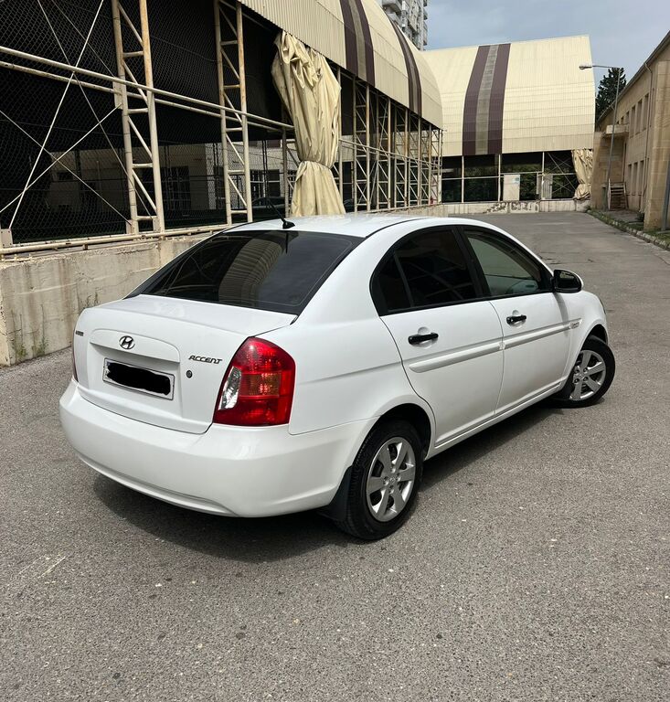 Hyundai Accent, 1.4 L, 2009 il, 284 539 km — Avtomobillər, Bakı (3)