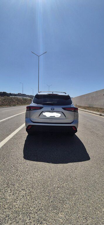 Toyota Highlander, 2.5 L, 1.6 kWh, 2023 il, 73 000 km — Avtomobillər, Bakı (2)