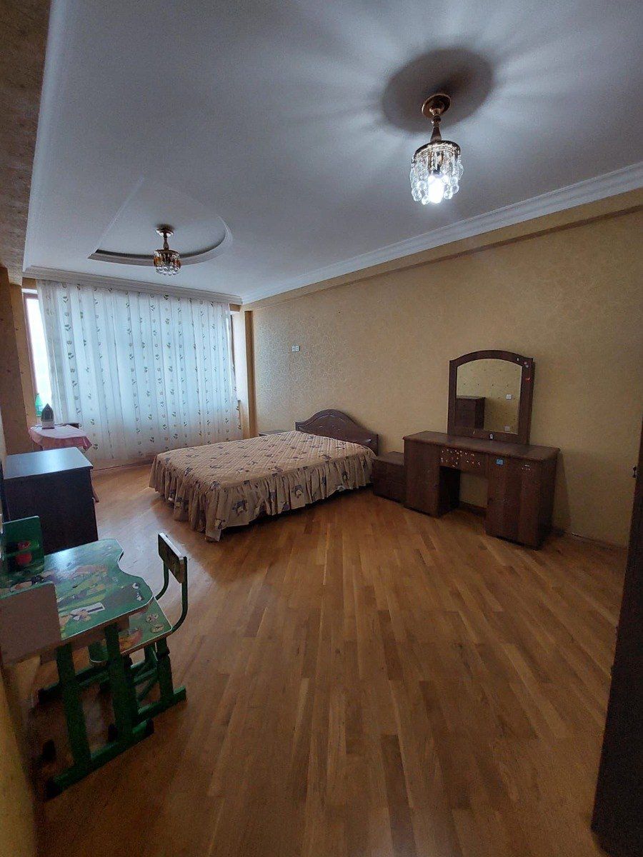 İcarəyə verilir 3 otaqlı yeni tikili 140 m² — Mənzil, Bakı (9)