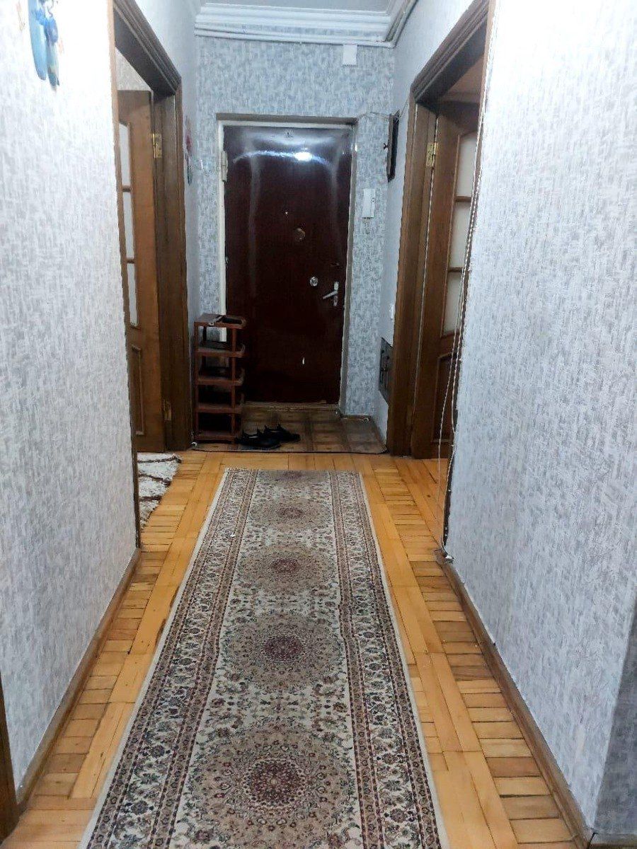 Satılır 4 otaqlı köhnə tikili 100 m² — Mənzil, Bakı (9)